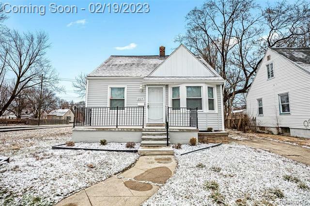 Property Photo:  12015 Auburn Street  MI 48228 