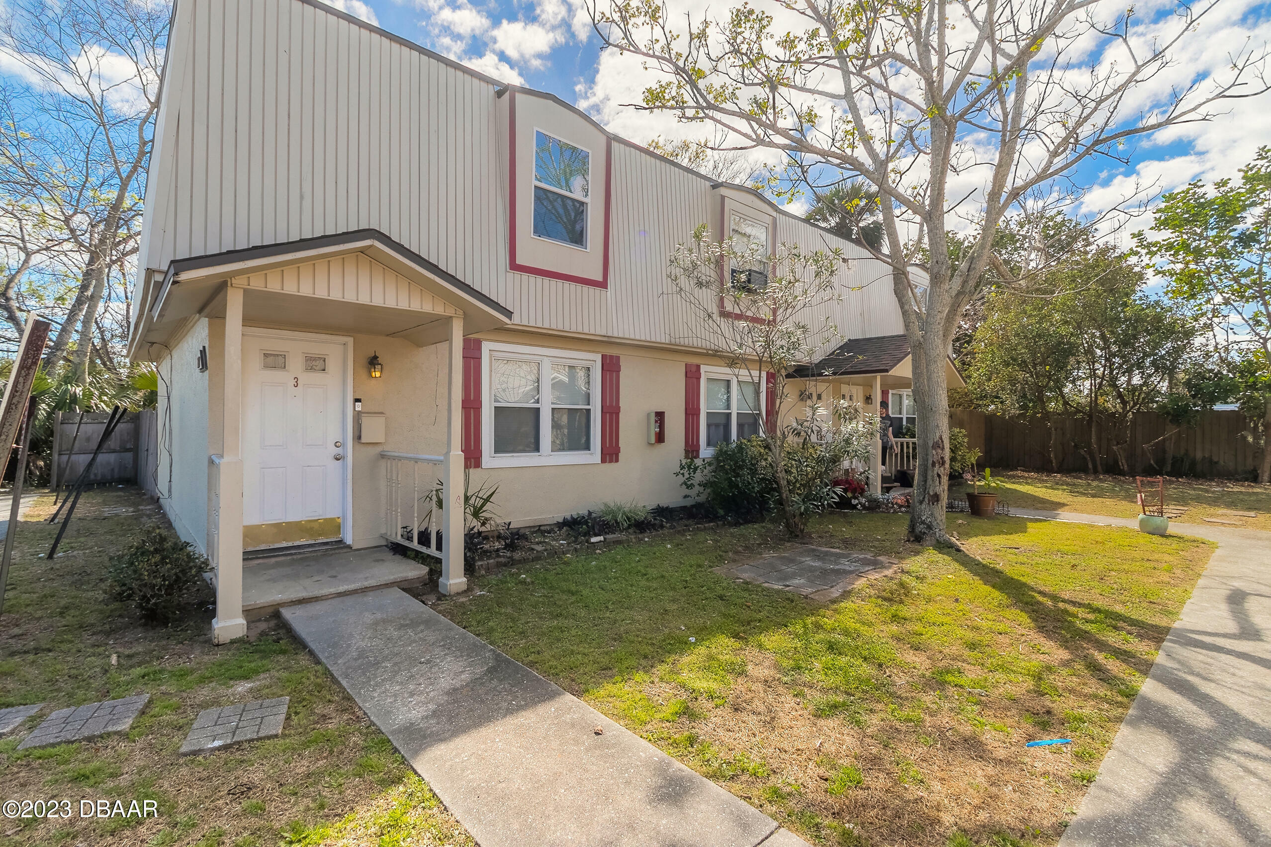 Property Photo:  158 Highland Avenue  FL 32117 