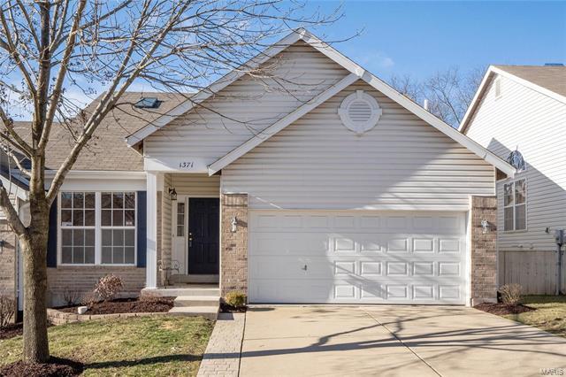 Property Photo:  1371 Parkview Estates Drive  MO 63021 