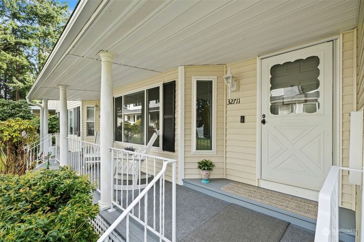 Property Photo: 32711 1st Place S 235 WA 98003