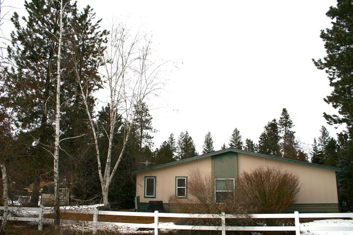 218 S Mission Ave  Deer Park WA 99006 photo