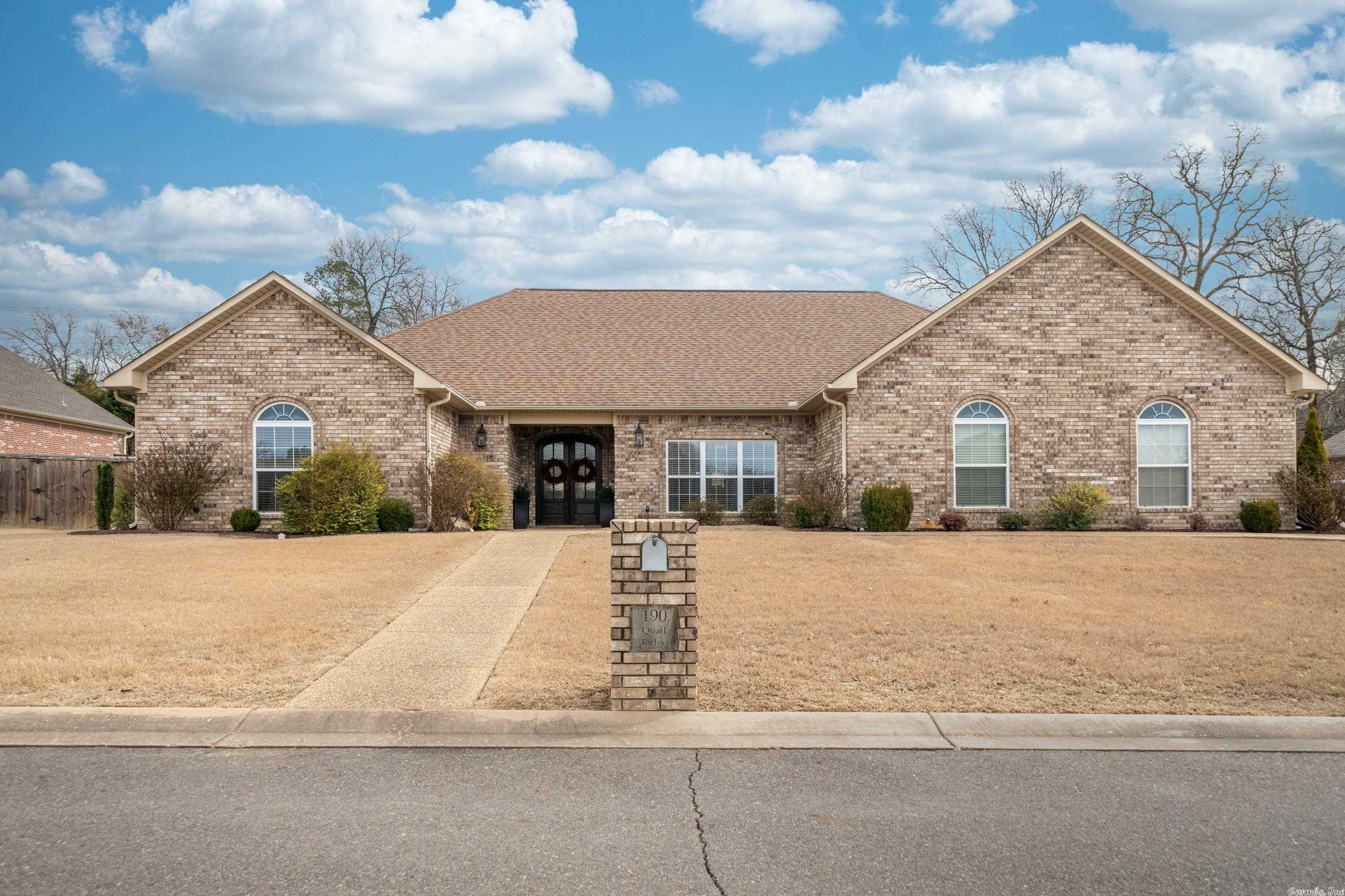 Property Photo:  190 Quail Ridge  AR 71901 