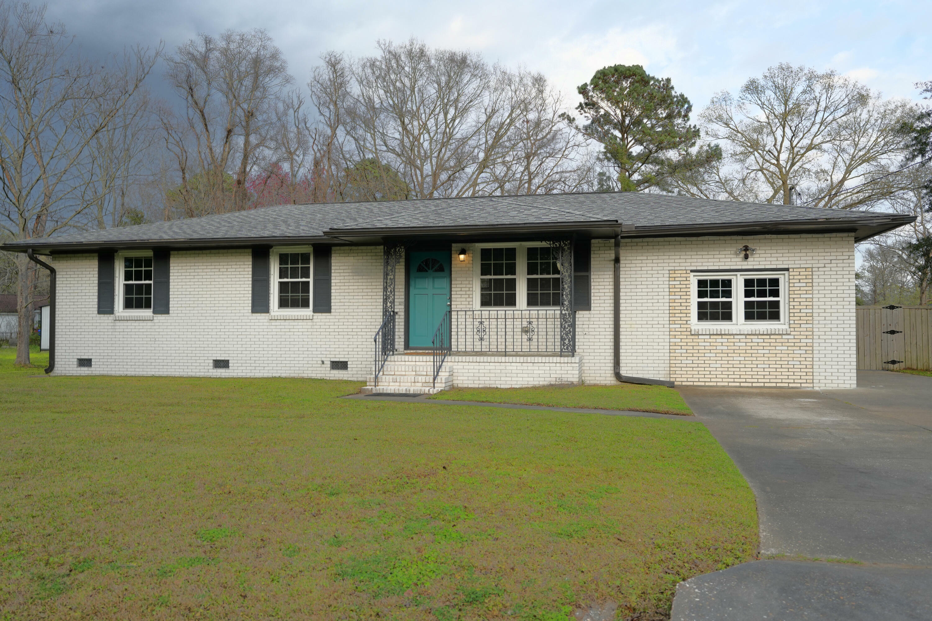 Property Photo: 4 Ophir Drive SC 29407