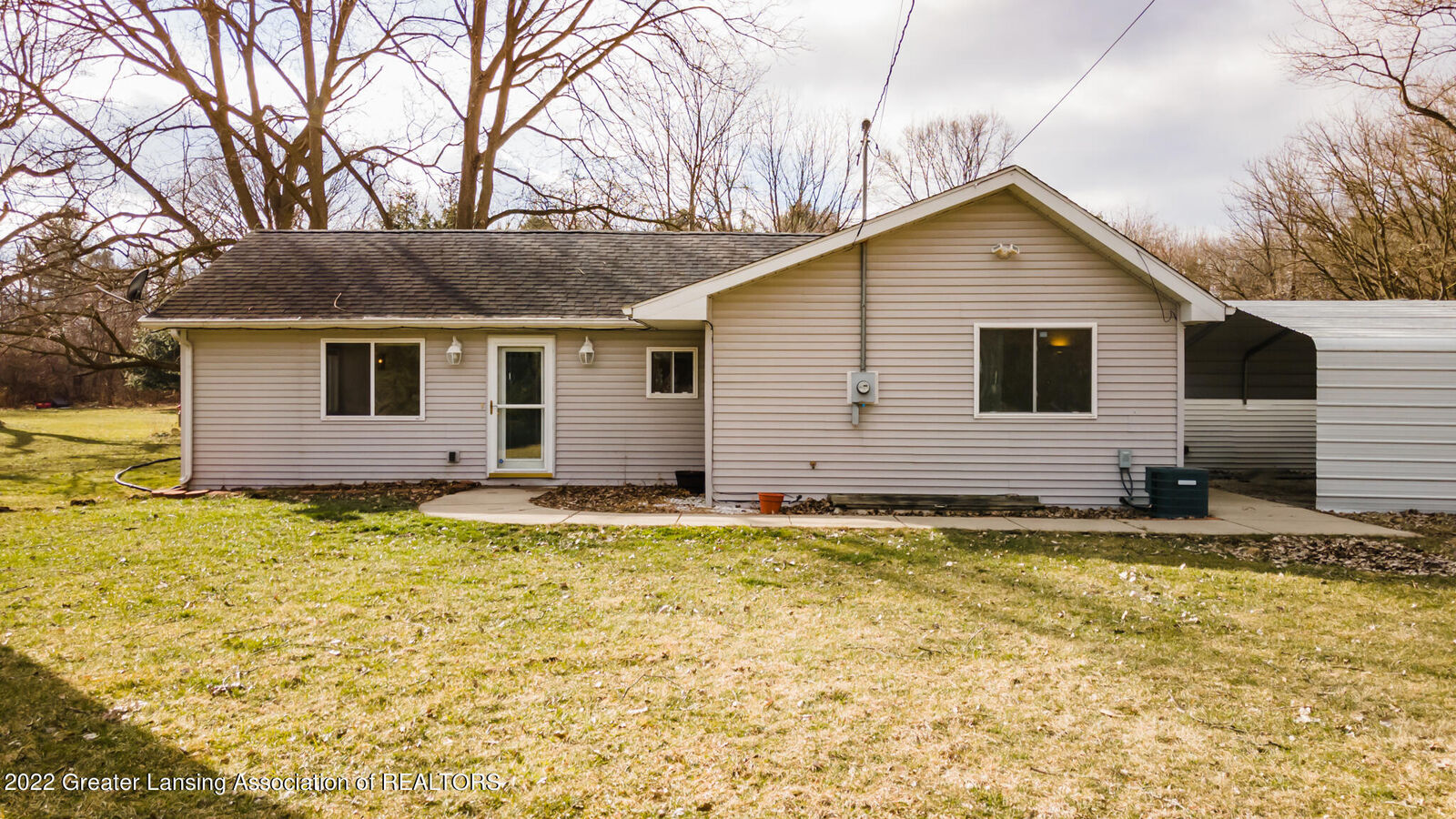 Property Photo:  1718 Marcy Avenue  MI 48917 