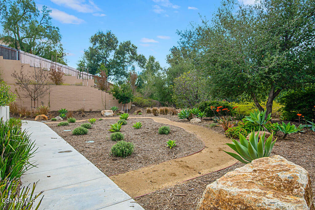 Property Photo: 31 Jensen Court CA 91360