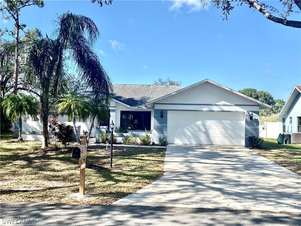Property Photo:  19160 Cypress View Drive  FL 33967