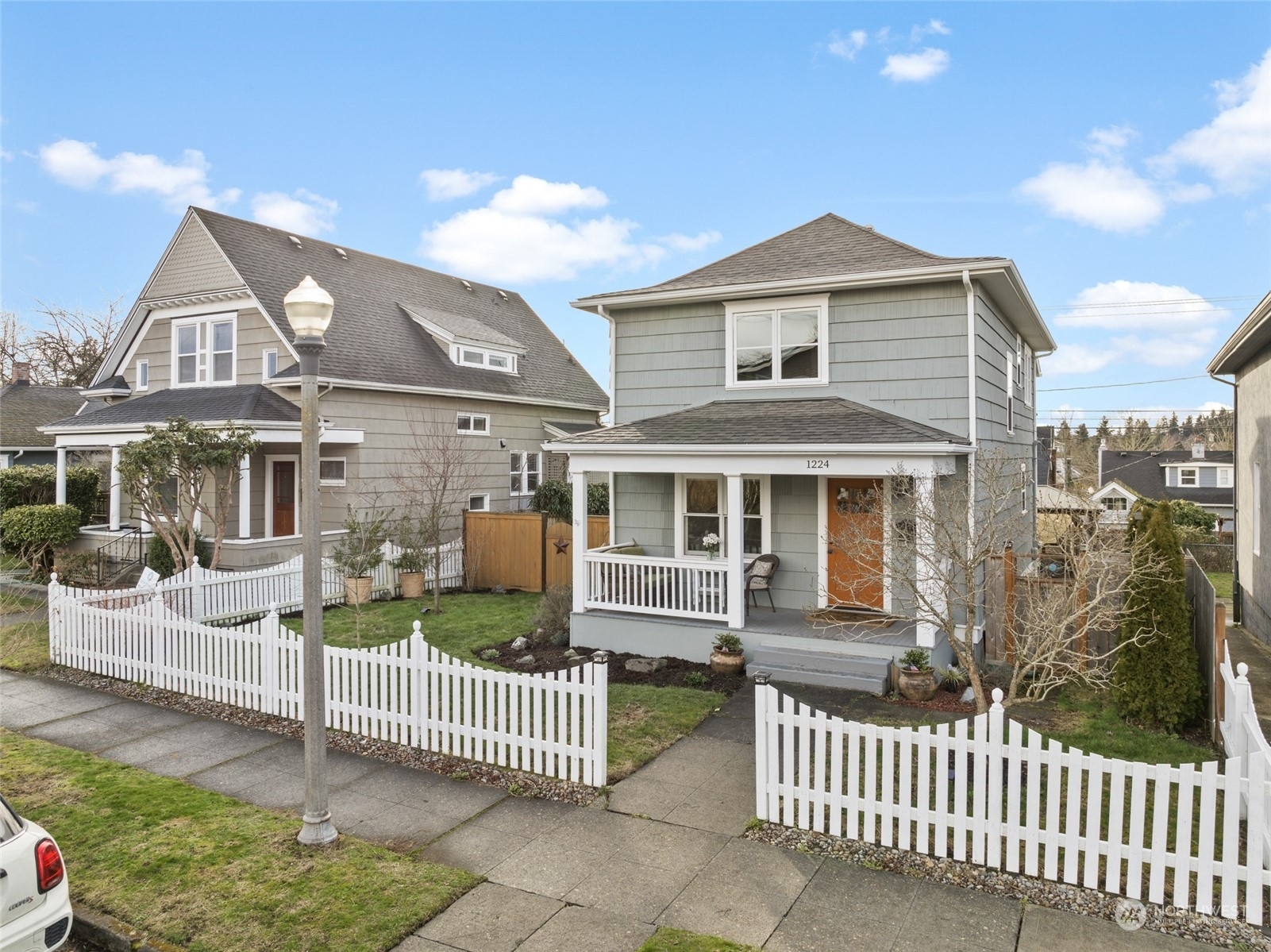 Property Photo:  1224 N Steele Street  WA 98406 