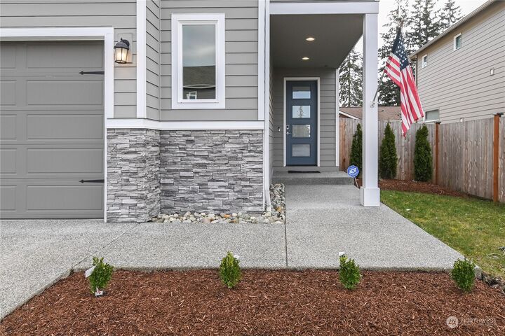 Property Photo: 5118 82nd Place NE WA 98270