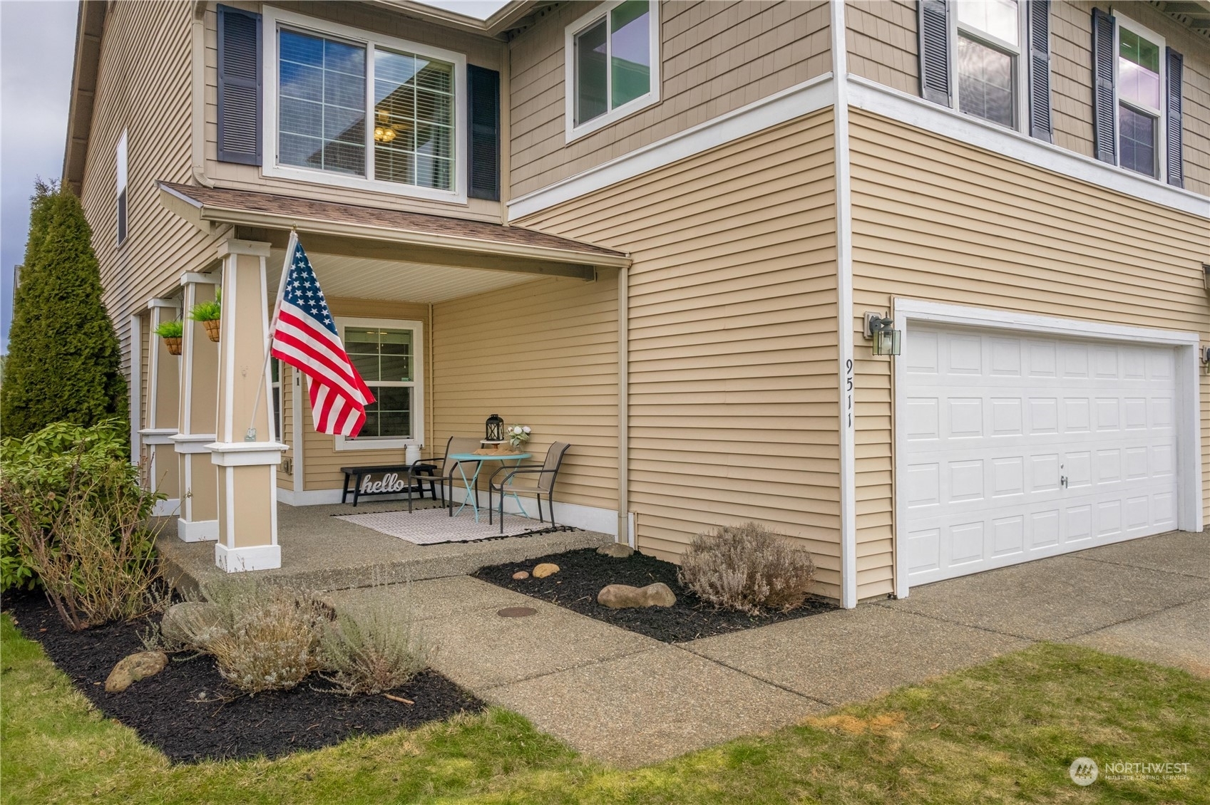 Property Photo:  9511 Country Hollow Drive E  WA 98375 