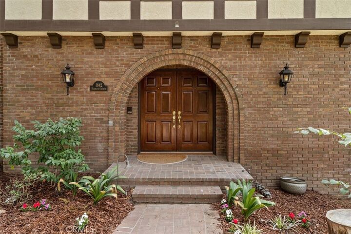 Property Photo:  1842 Fairmount Avenue  CA 91011 