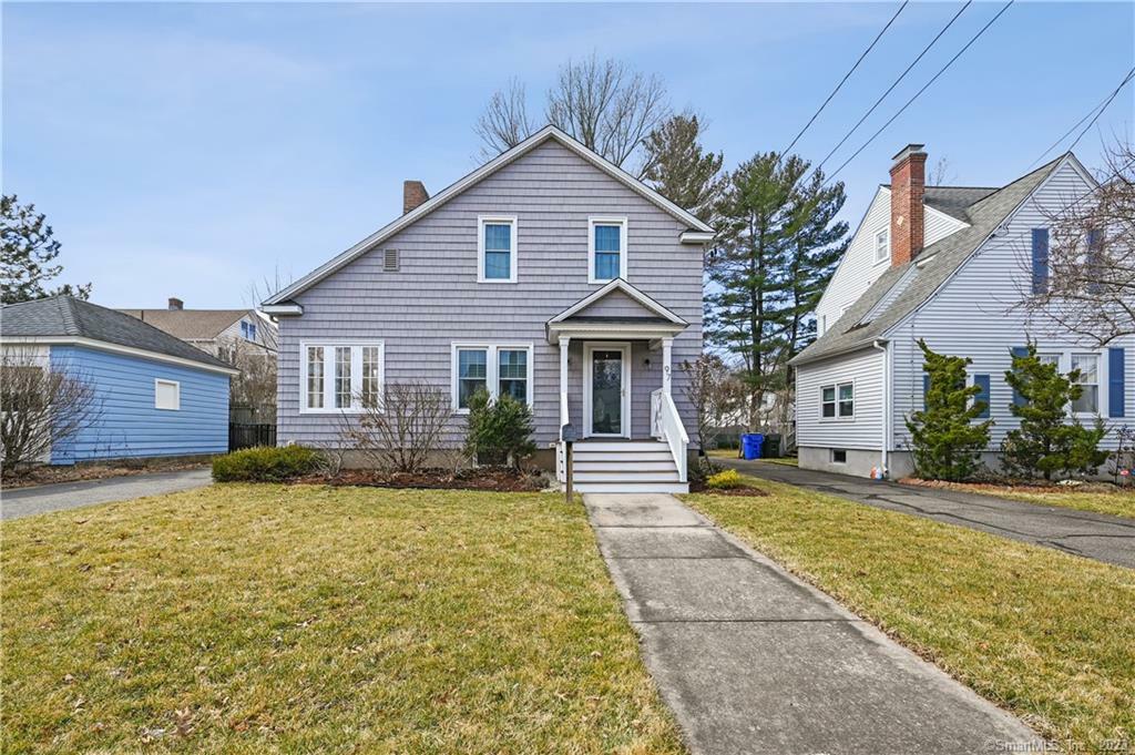 Property Photo: 97 Arundel Avenue CT 06107