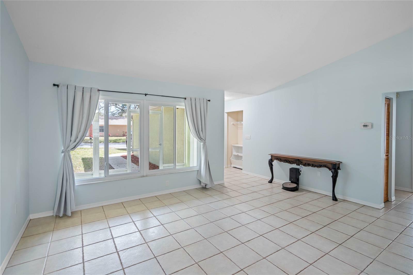 Property Photo:  3005 Jarvis Street  FL 34690 