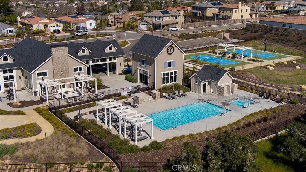 Property Photo:  1502 Lambs Ear Way  CA 93455 