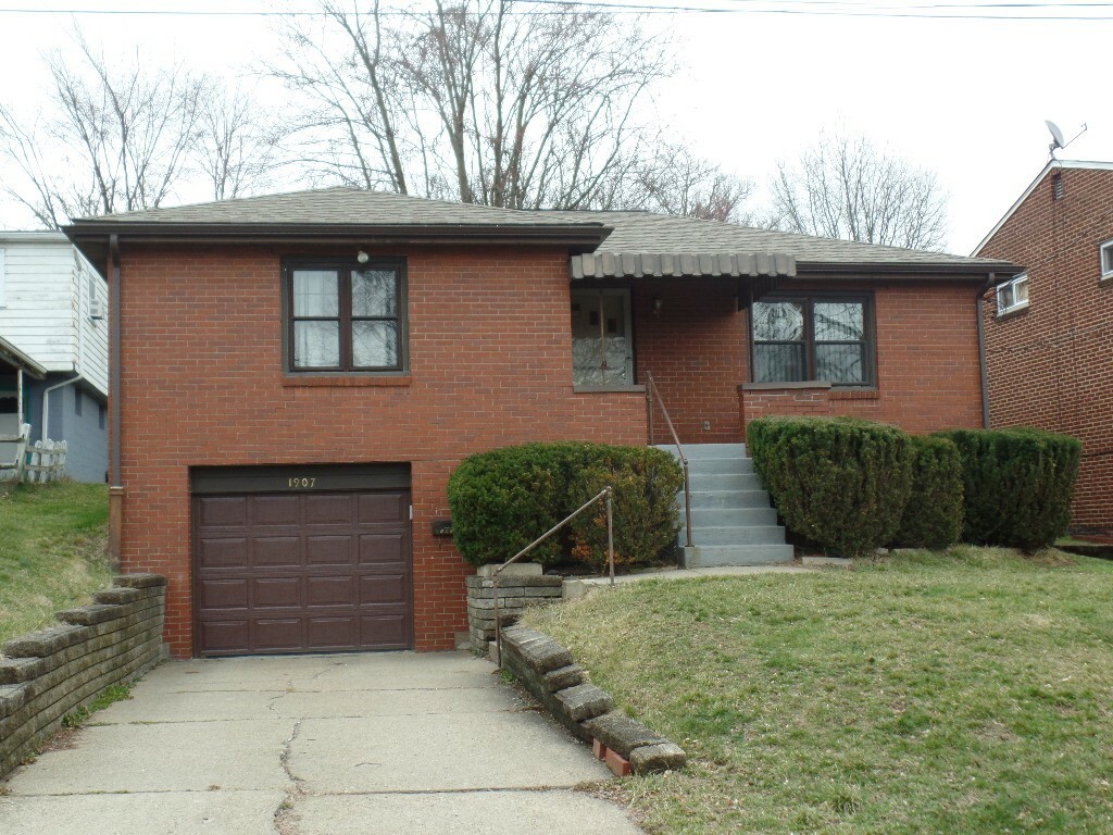 Property Photo:  1907 Ovid St.  PA 15205 