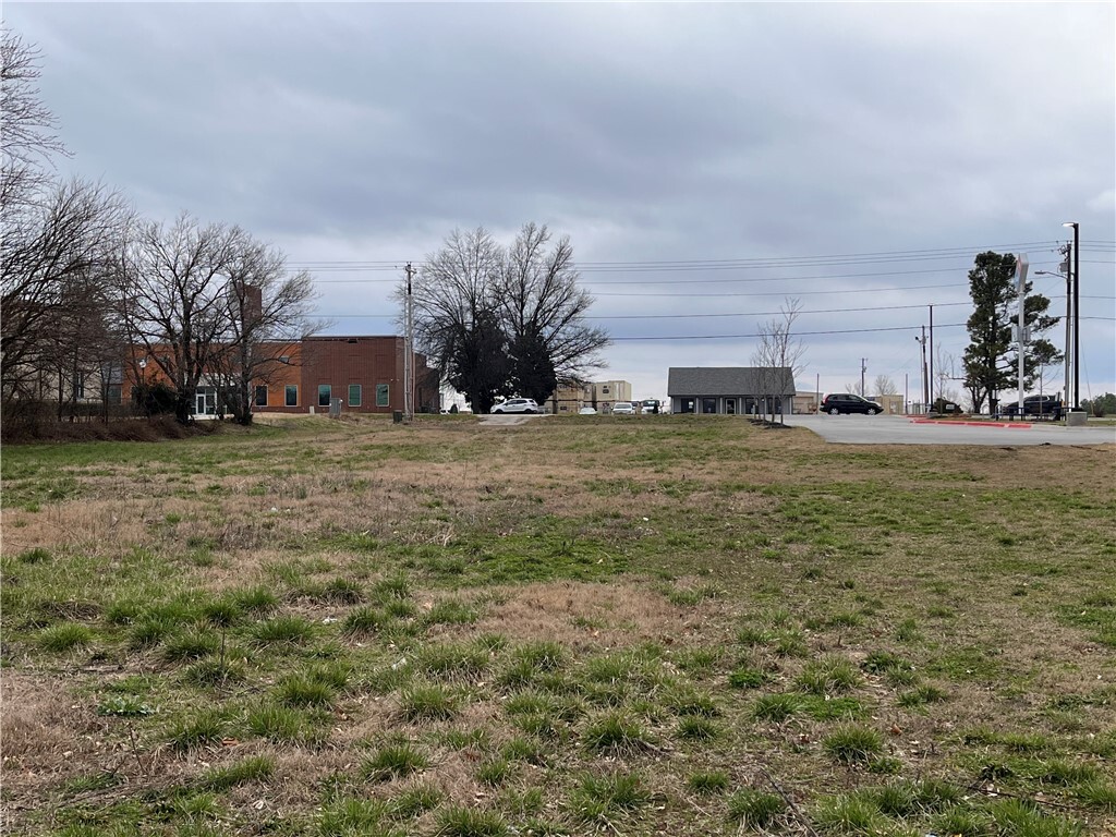 Property Photo: 2368 Robinson Avenue AR 72764