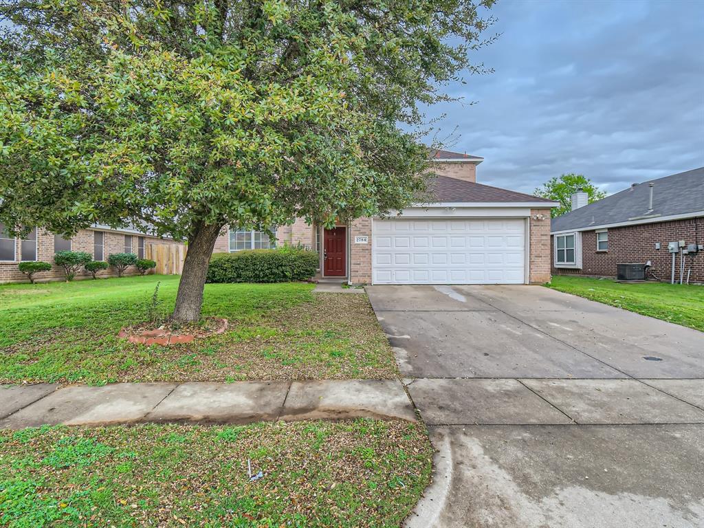 Property Photo: 2784 Sweetbriar Lane TX 75052