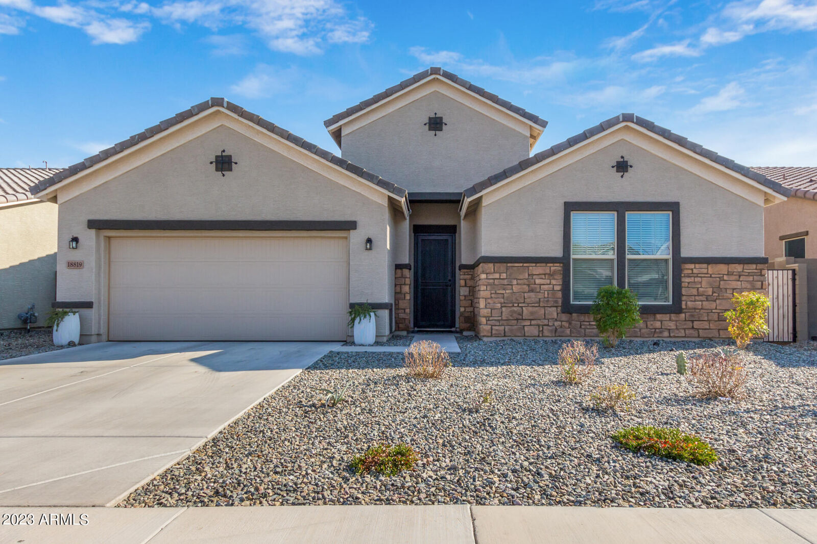 Property Photo:  18819 W Luke Avenue  AZ 85340 