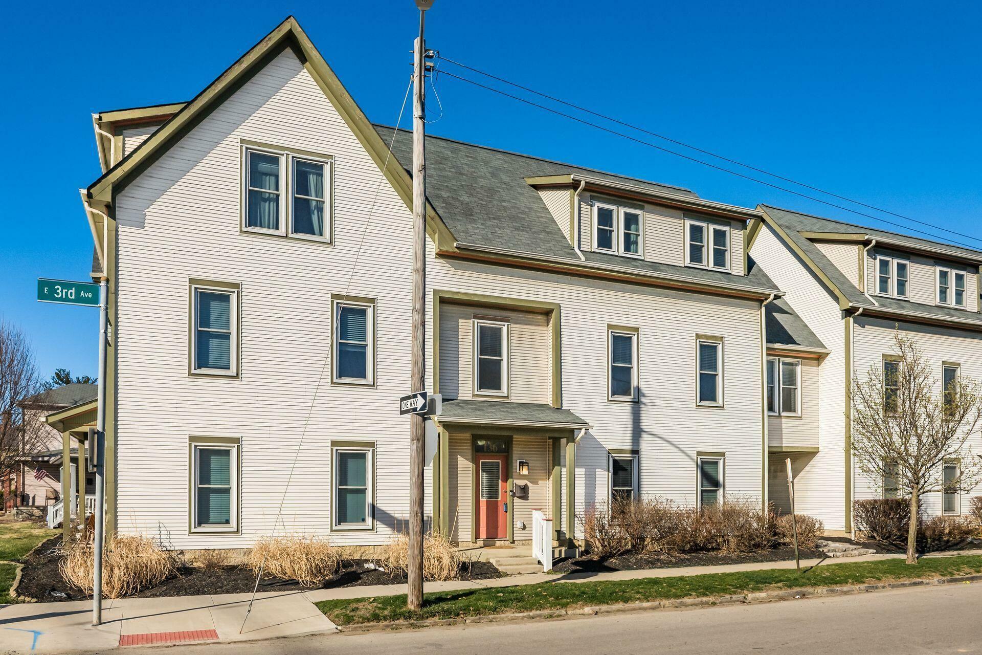 Property Photo: 136 E 3rd Avenue OH 43201