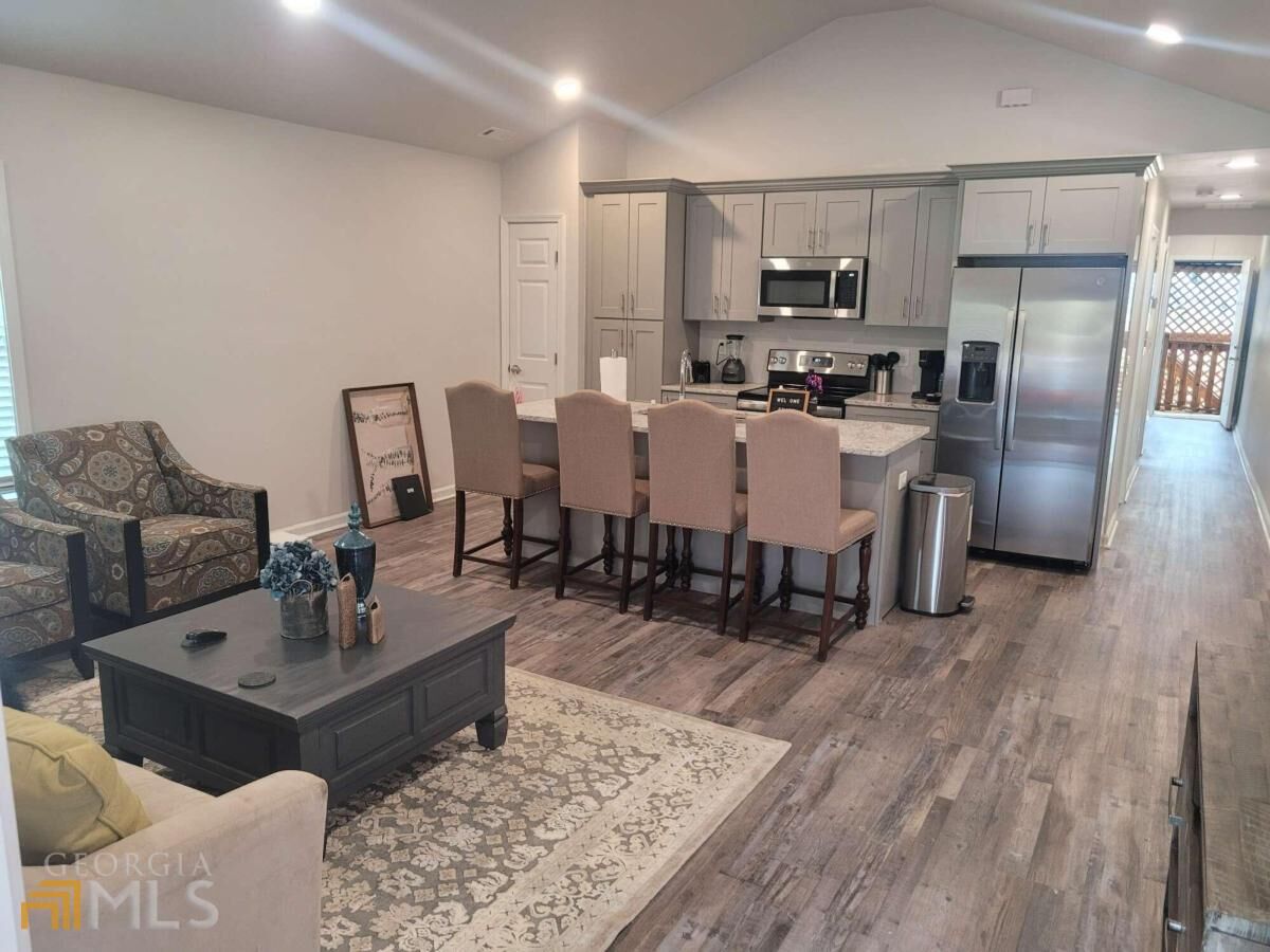 Property Photo:  213 Claire Drive B  GA 30315 