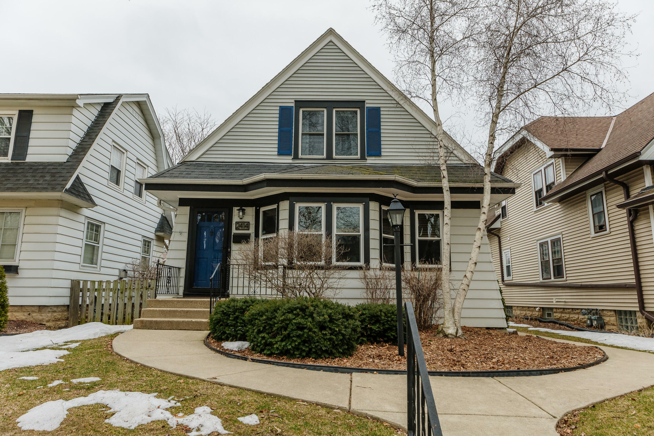 Property Photo:  2414 N 65th St  WI 53213 