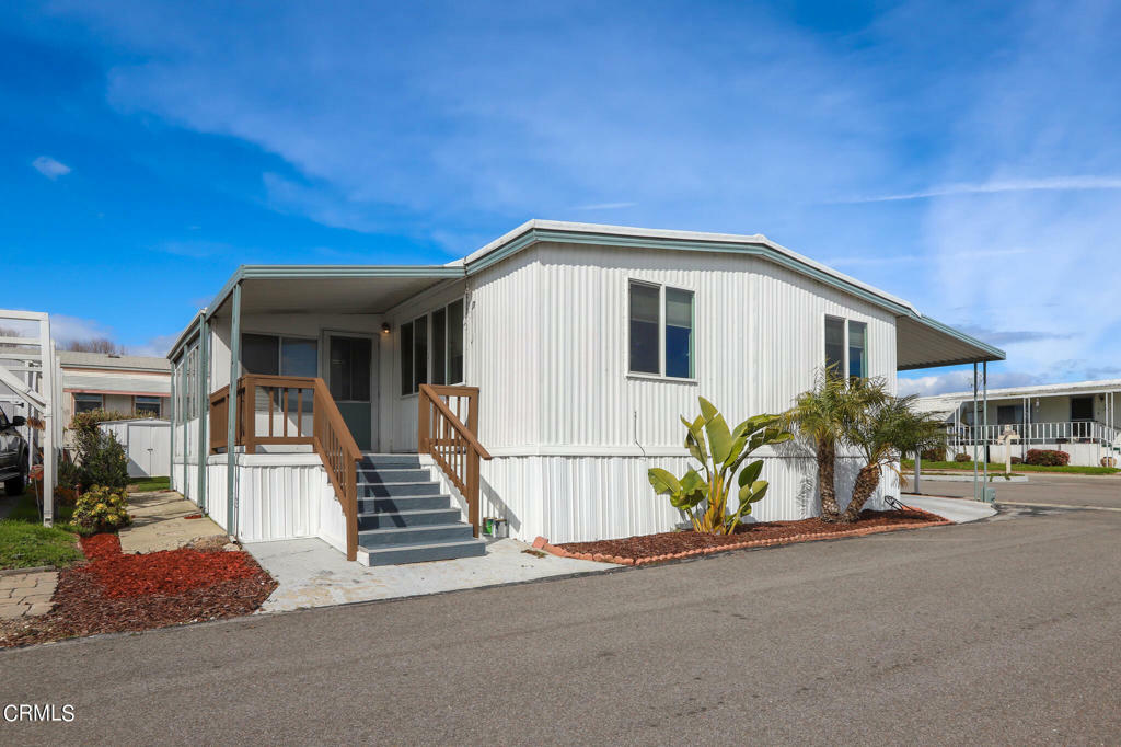 Property Photo:  312 Rodgers Street 312  CA 93003 