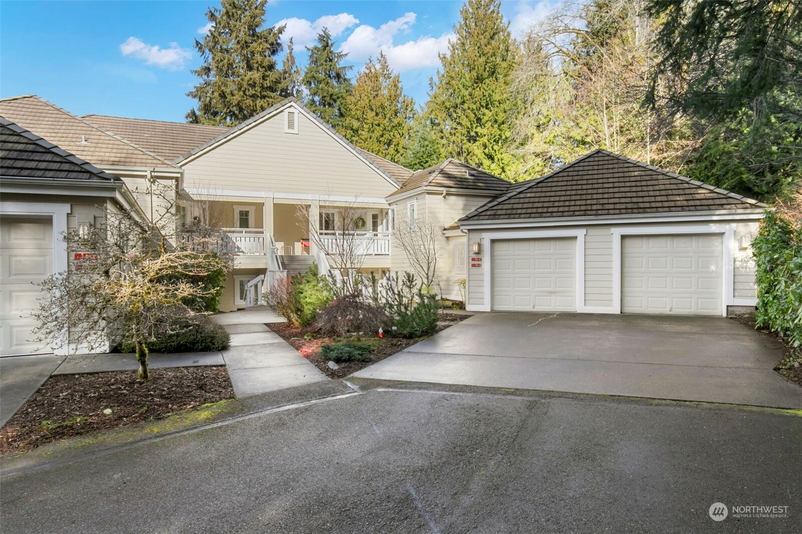 Property Photo: 91 N Chandler Court C WA 98365