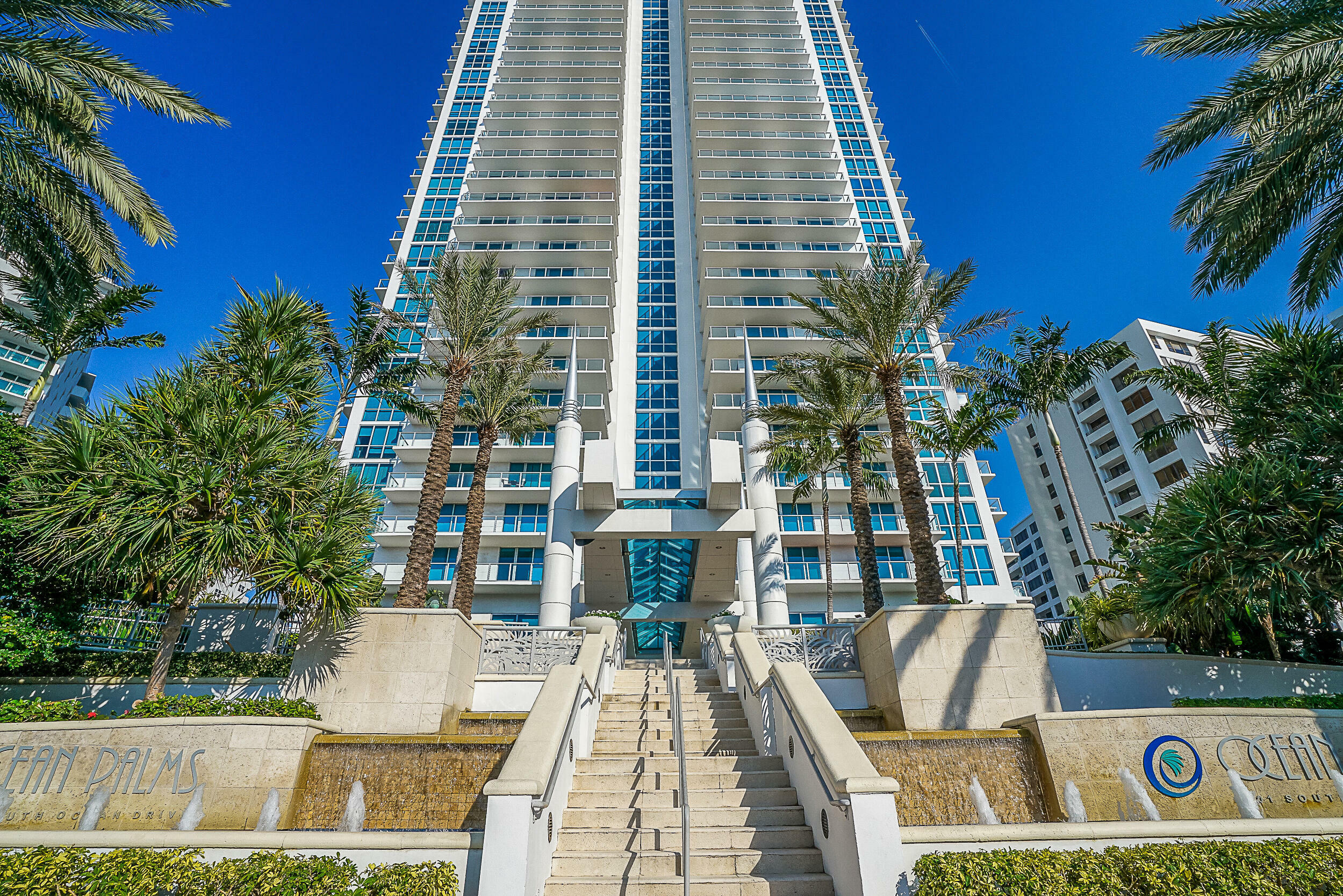 Property Photo: 3101 S Ocean Drive 2203 FL 33019