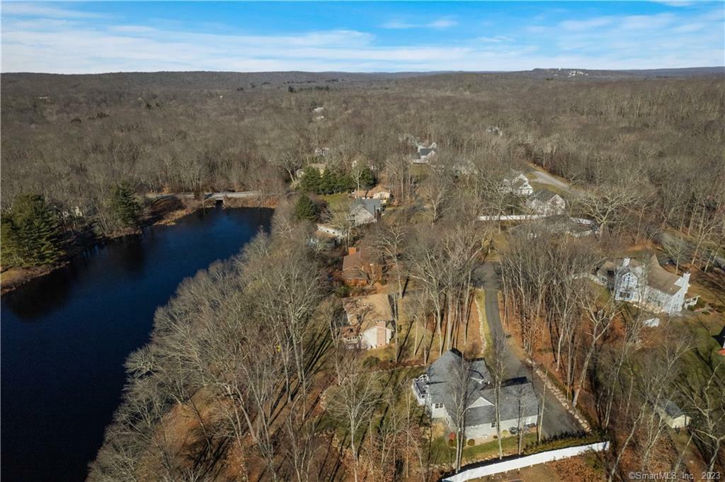Property Photo:  6 Wynn Circle  CT 06333 