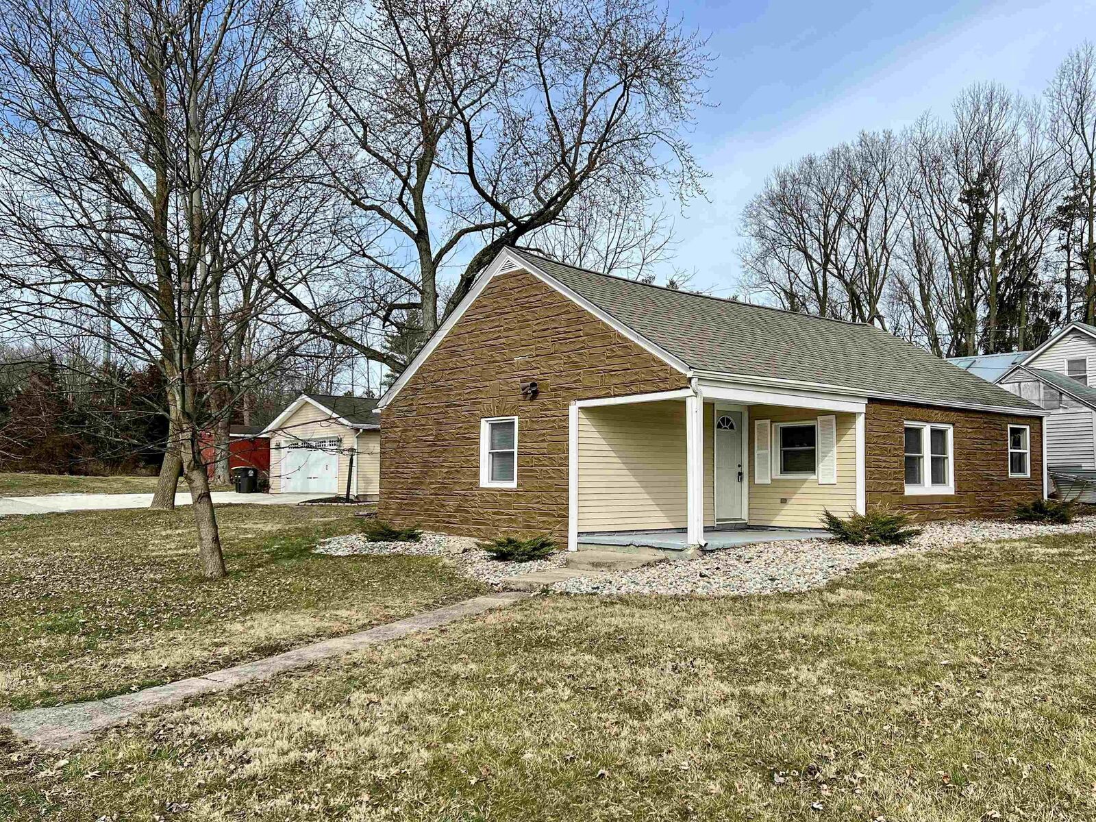 Property Photo: 7531 Auburn Road IN 46825