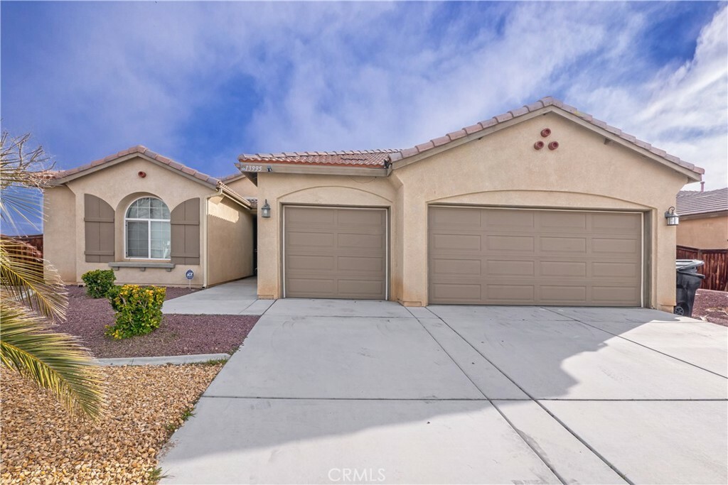 13995 Little Park Street  Victorville CA 92394 photo