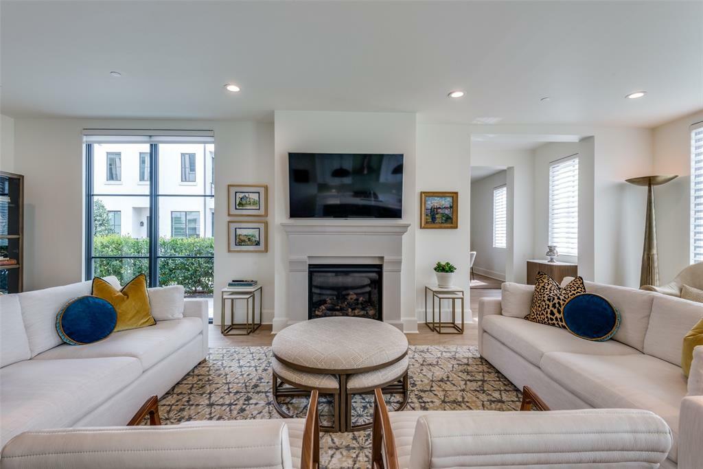 Property Photo: 5270 Town And Country Boulevard A102 TX 75034