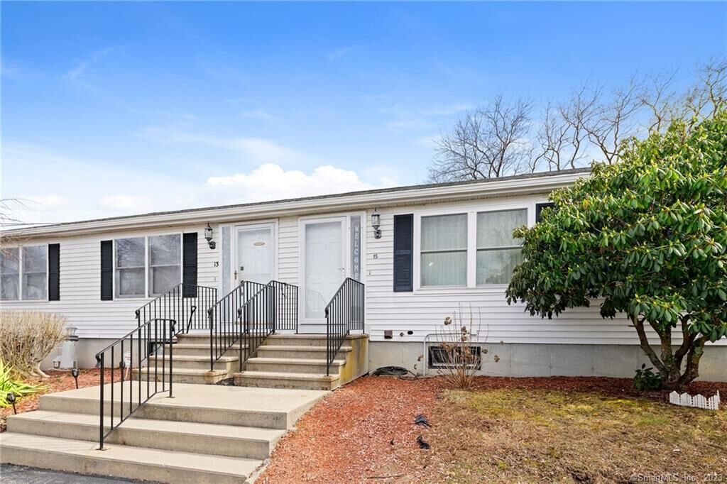 Property Photo:  15 First Street 15  CT 06387 