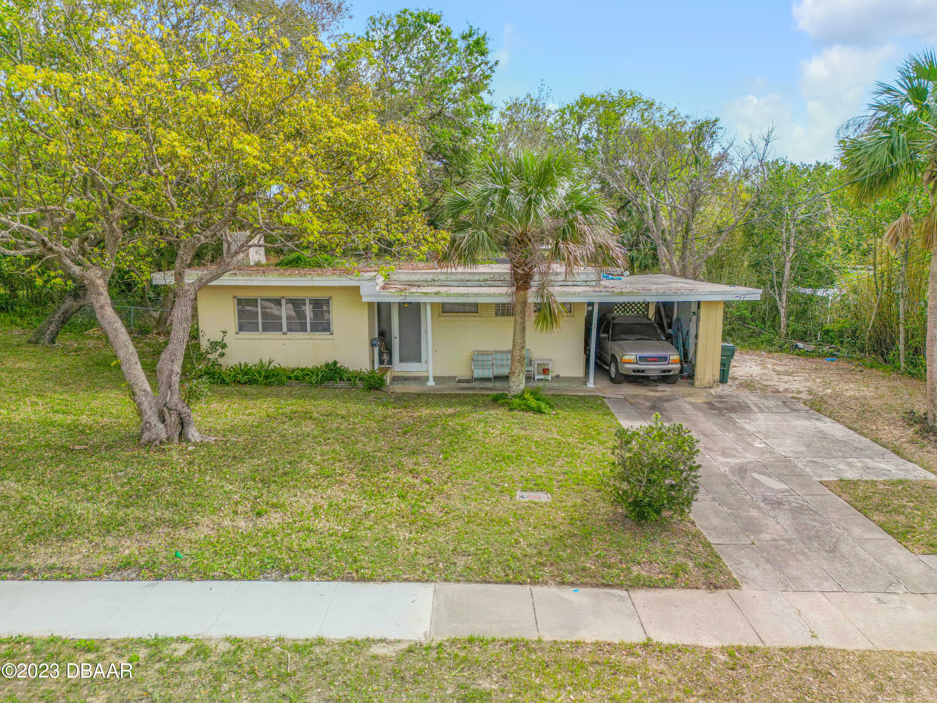 Property Photo:  268 Euclid Avenue  FL 32118 