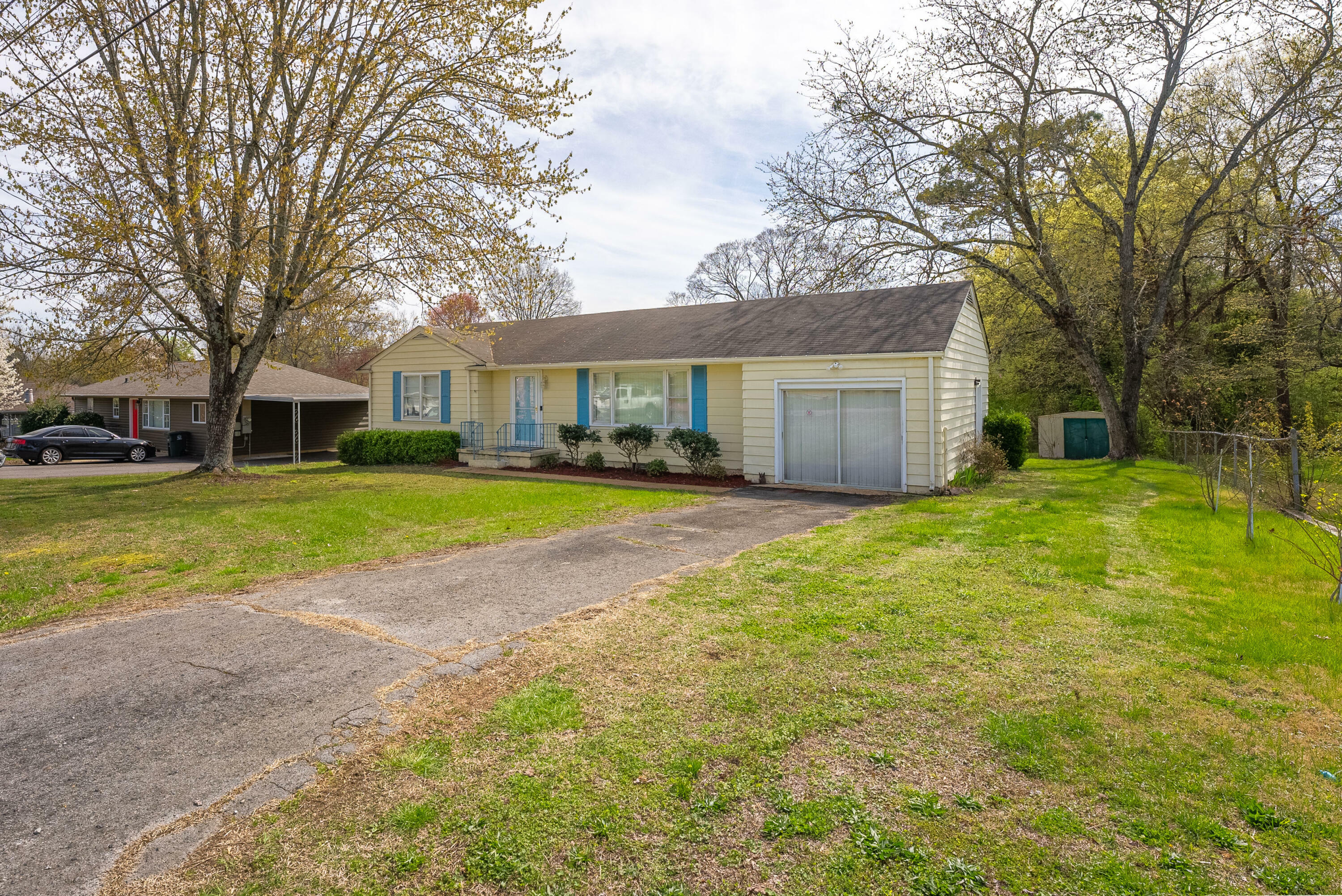 Property Photo:  6608 Riggins Dr  TN 37421 