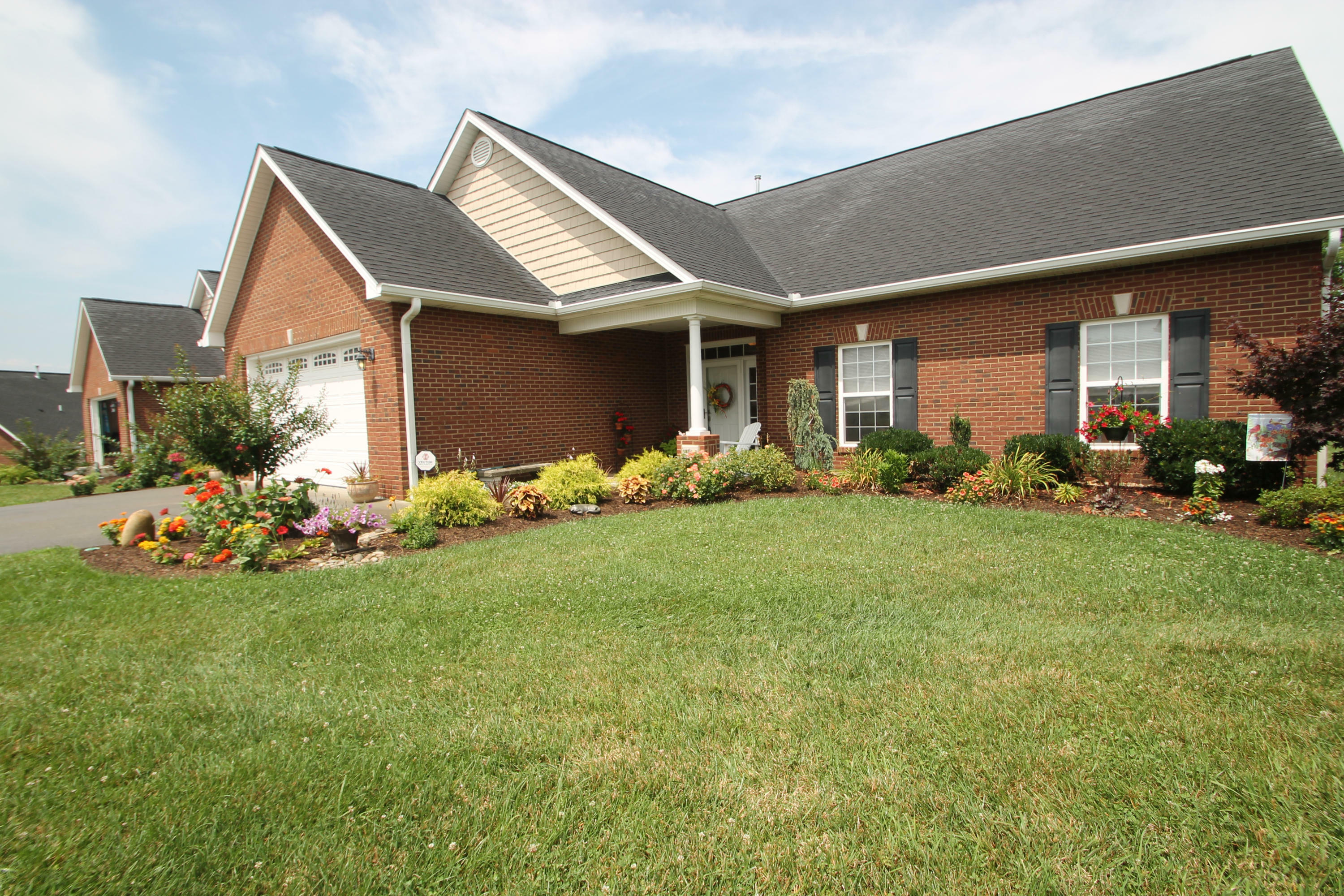 Property Photo:  7024 Trellis Way  TN 37914 