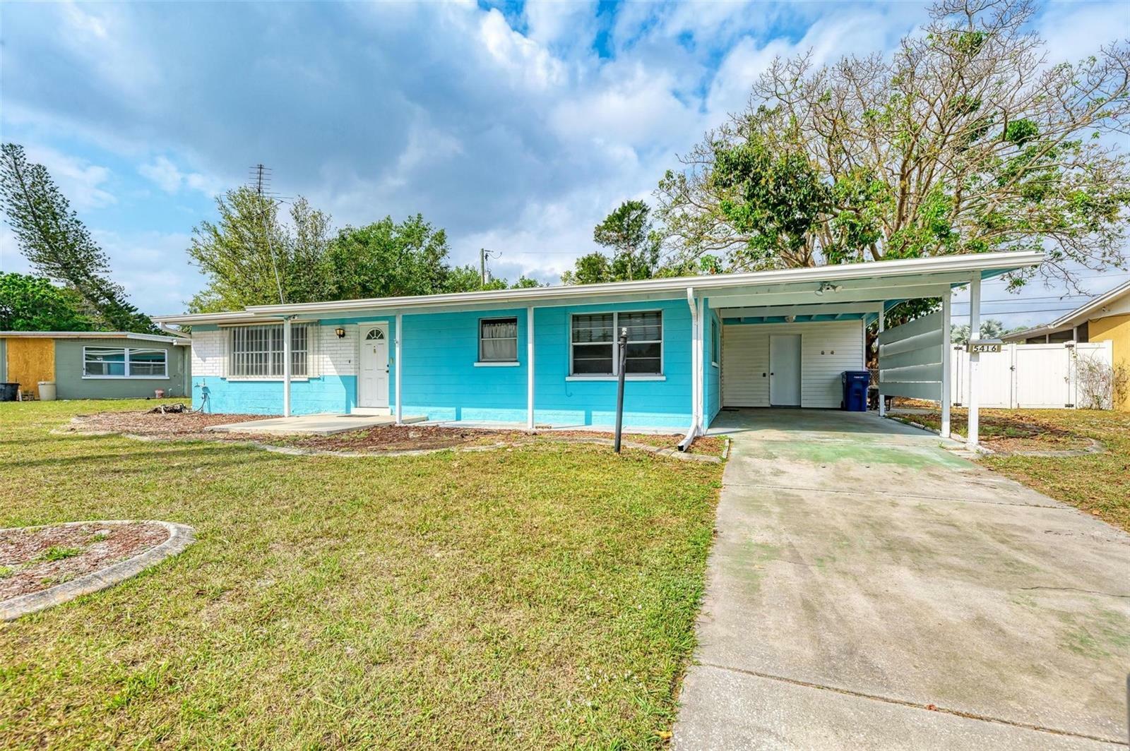 Property Photo:  5416 3rd Street W  FL 34207 