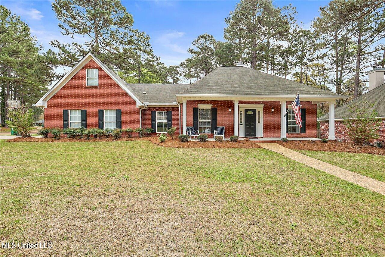 Property Photo:  400 Camellia Lane  MS 39157 