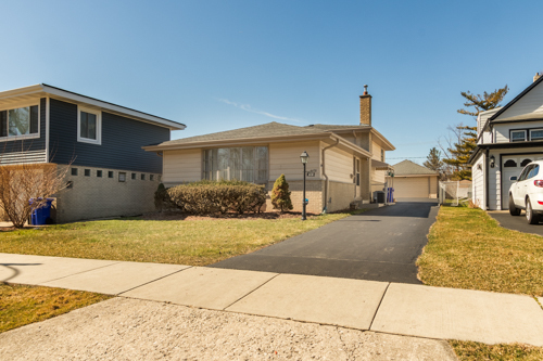 Property Photo: 4438 S Oak Avenue S IL 60534