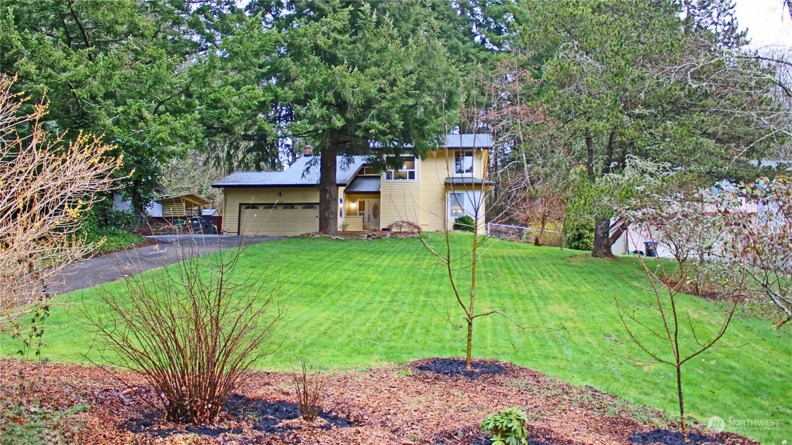 Property Photo:  5133  Country Club Way SE  WA 98367 