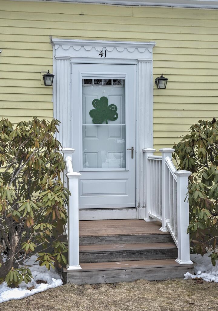 Property Photo:  41 Birch Street  NH 03431 