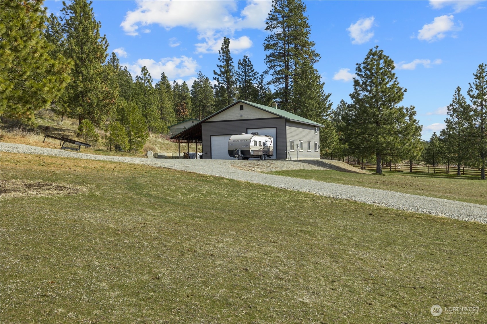Property Photo: 201 Danko Road WA 98922