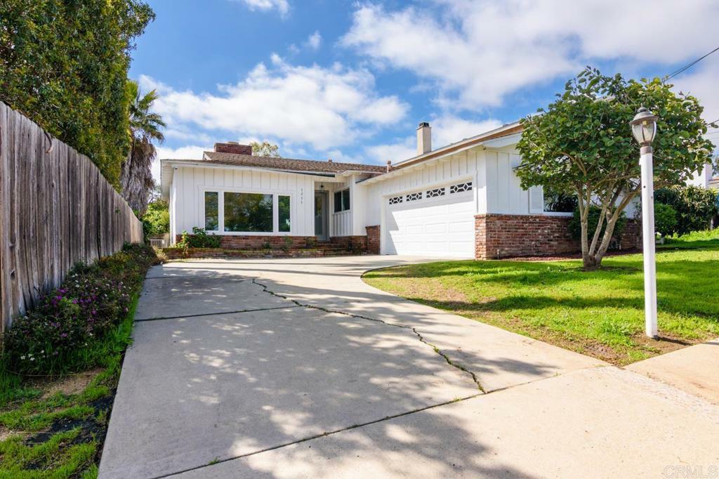 Property Photo: 7255 Volta Ct CA 92111