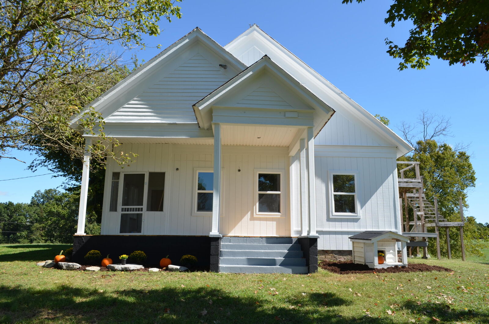 Property Photo:  3084 West Old Kentucky Road  TN 37818 