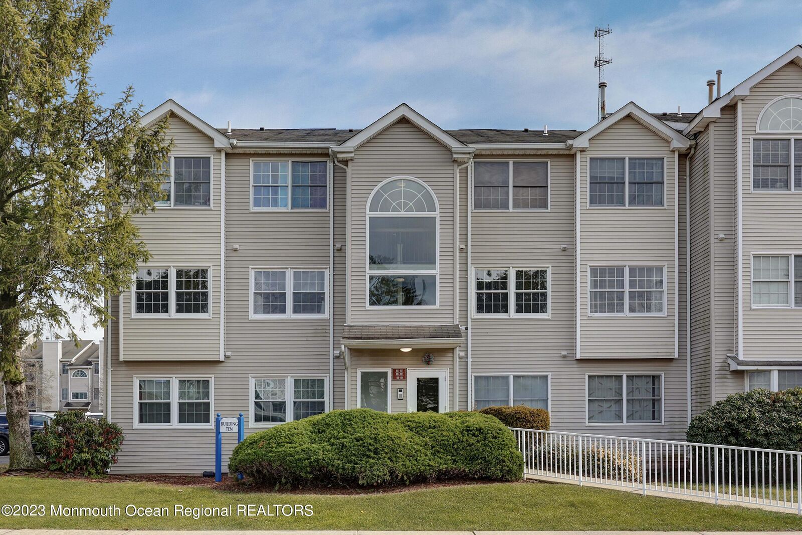 Property Photo:  1026 Edpas Road  NJ 08901 