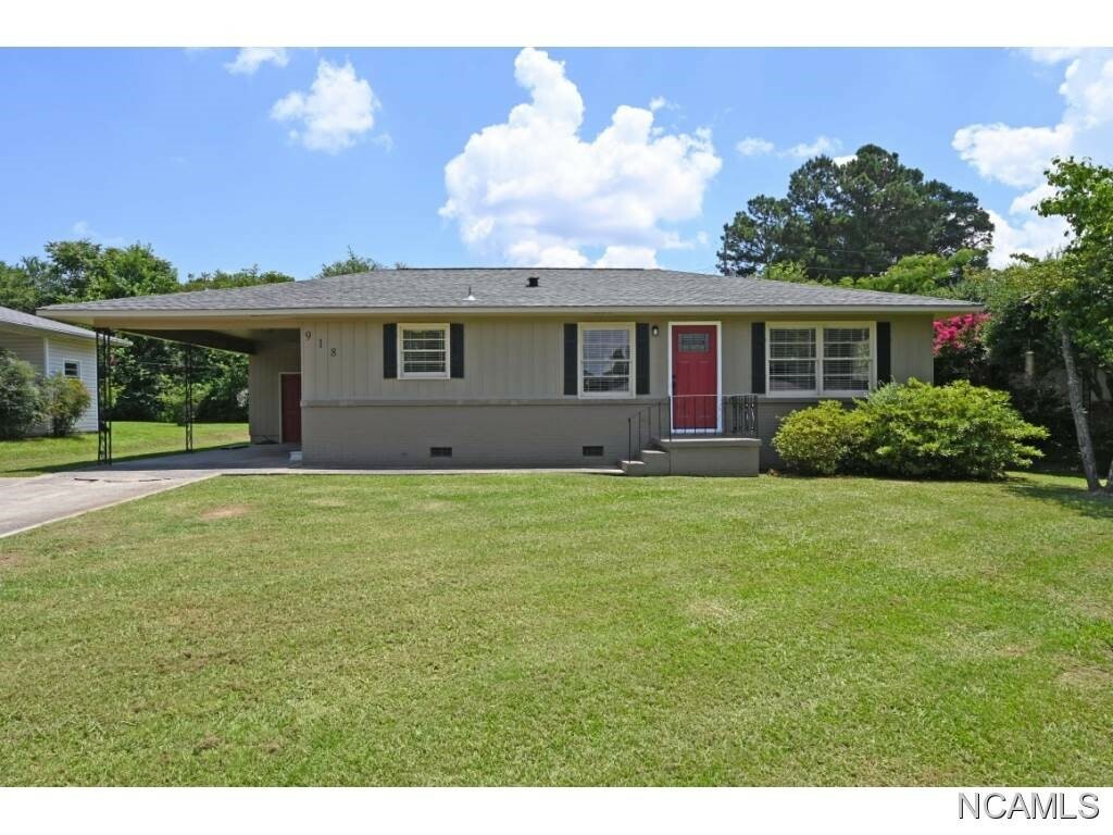 Property Photo:  918 Nunnelly Ave  AL 35055 - CULLMAN 