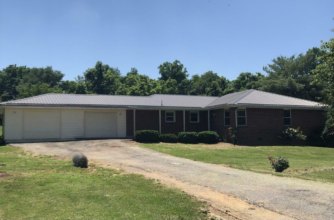 Property Photo:  695 Princeton Road  TN 37601 