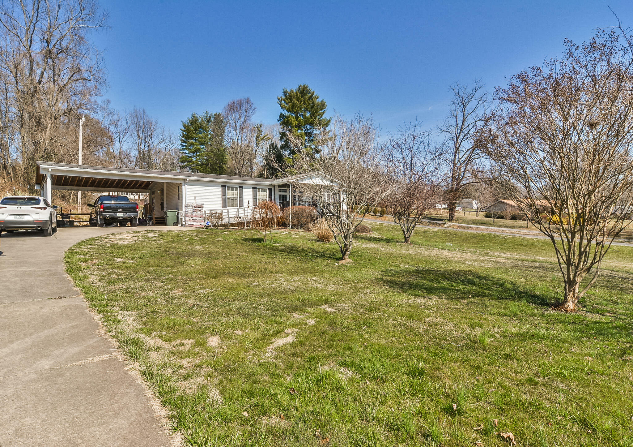 Property Photo:  1437 Milligan Highway  TN 37601 