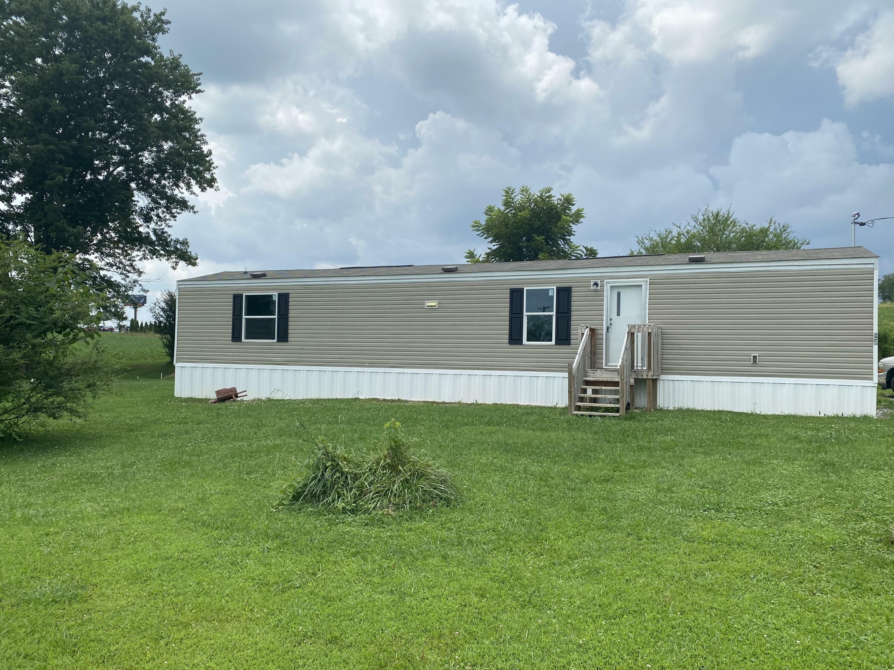 Property Photo:  45 Chickadee Road  TN 37616 