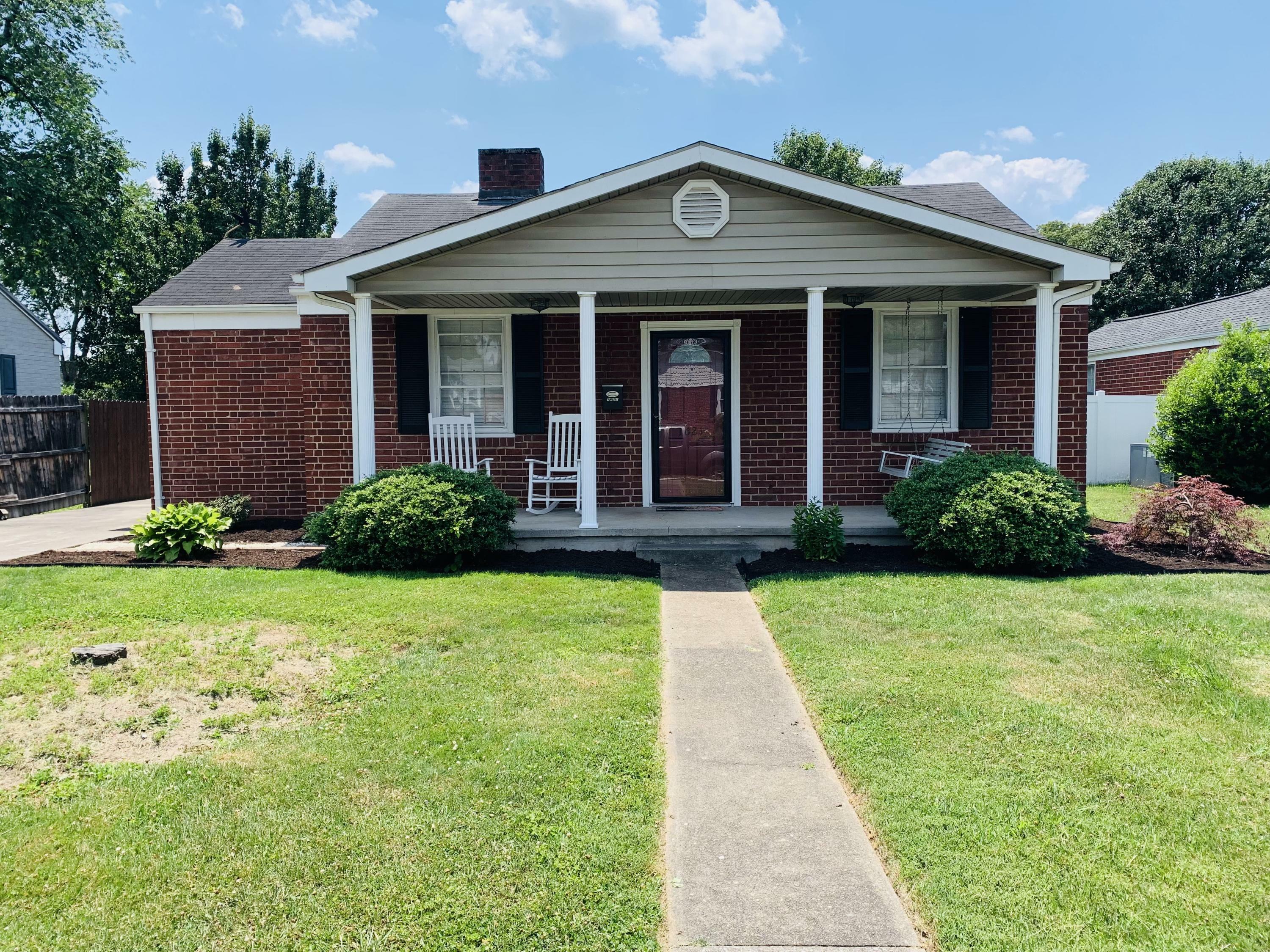 Property Photo:  1621 Carolina Avenue  TN 37664 