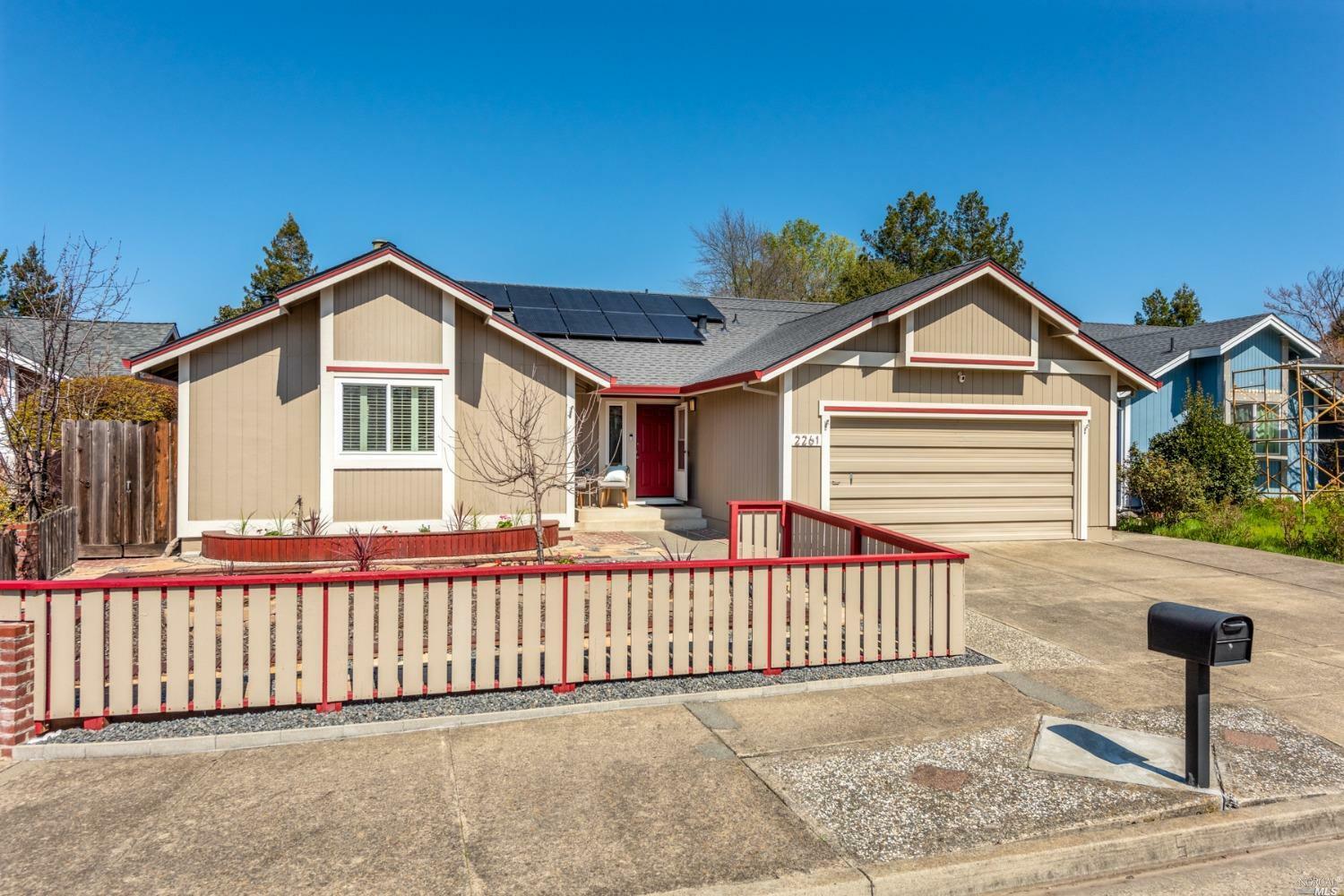 Property Photo:  2261 Coventry Court  CA 95401 